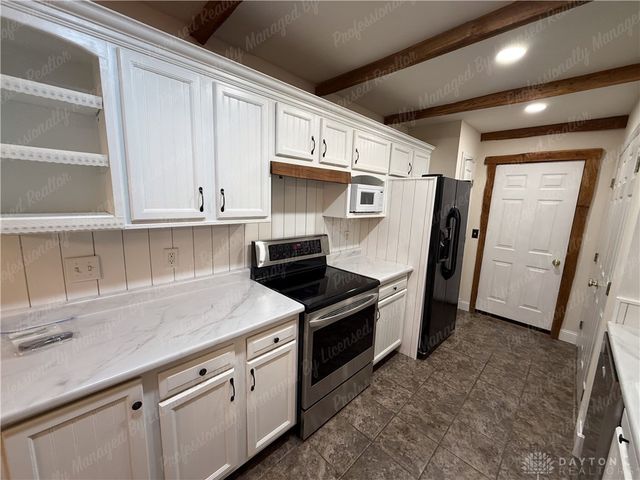 3433 Surry Ridge Way, Dayton, OH 45424