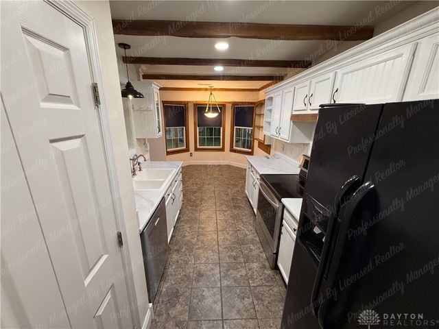 3433 Surry Ridge Way, Dayton, OH 45424