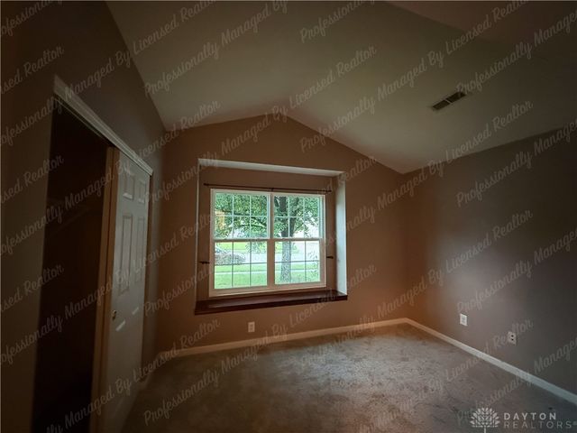 3433 Surry Ridge Way, Dayton, OH 45424