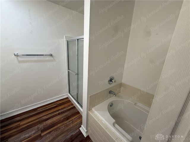 3433 Surry Ridge Way, Dayton, OH 45424