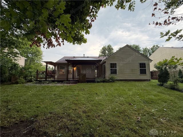 3433 Surry Ridge Way, Dayton, OH 45424