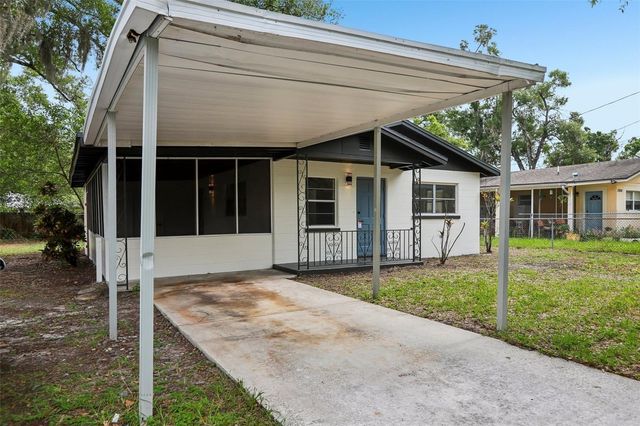 2002 E IDLEWILD AVENUE, Tampa, FL 33610