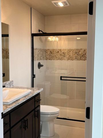 7859 28th Street, White City, OR 97503