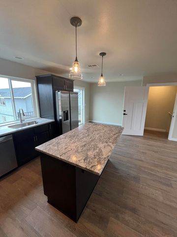 7859 28th Street, White City, OR 97503