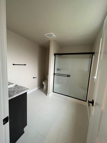 7859 28th Street, White City, OR 97503