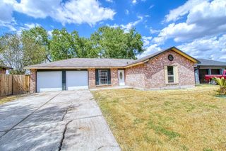 7118 Bahia Lane, Houston, TX 77489