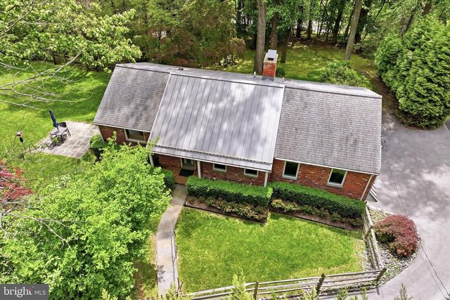 695 KNOX RD, Wayne, PA 19087
