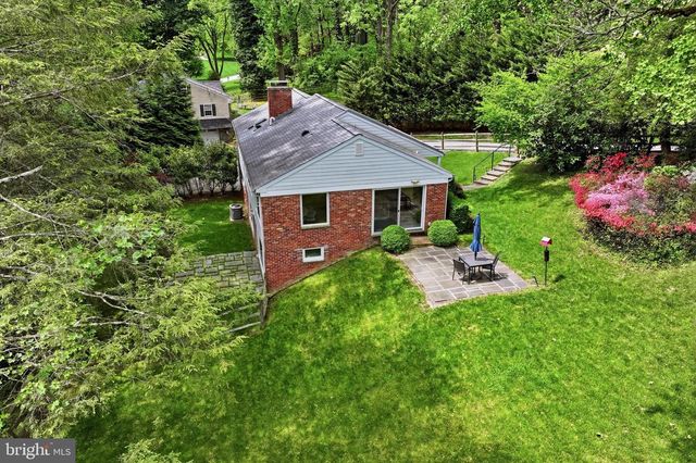 695 KNOX RD, Wayne, PA 19087