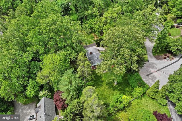 695 KNOX RD, Wayne, PA 19087