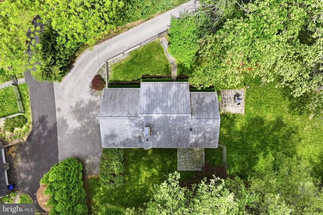 695 KNOX RD, Wayne, PA 19087