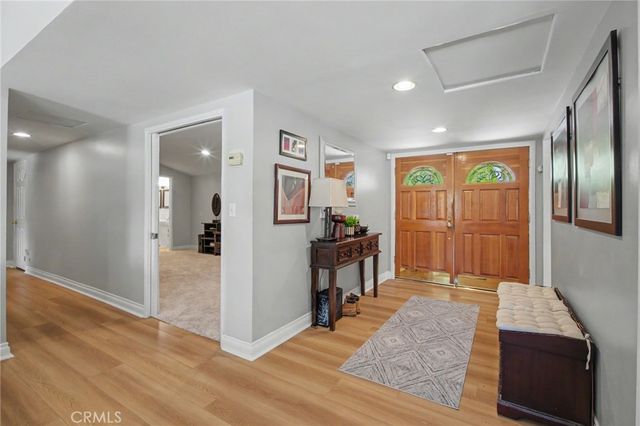 5706 Comanche, Woodland Hills, CA 91367
