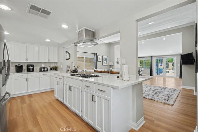 5706 Comanche, Woodland Hills, CA 91367