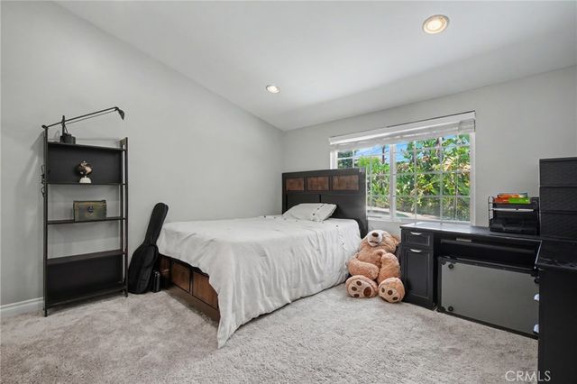 5706 Comanche, Woodland Hills, CA 91367