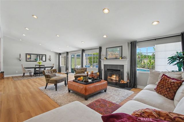 5706 Comanche, Woodland Hills, CA 91367