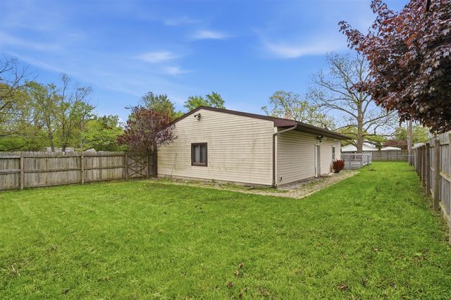 3350 Pearl Drive, Monroe, MI 48162