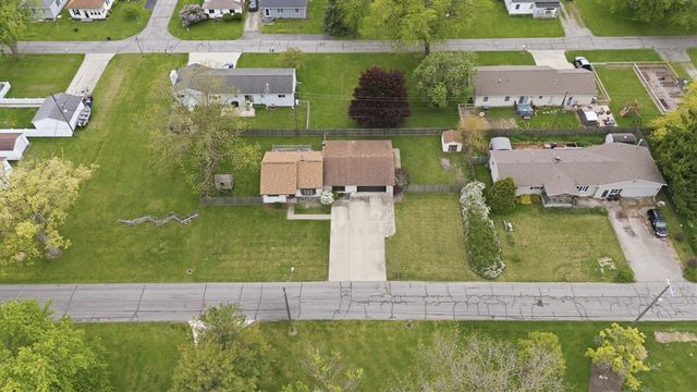 3350 Pearl Drive, Monroe, MI 48162