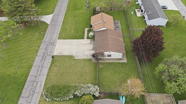 3350 Pearl Drive, Monroe, MI 48162