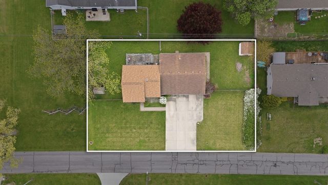 3350 Pearl Drive, Monroe, MI 48162