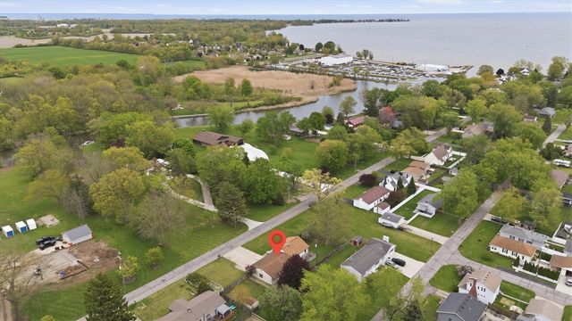 3350 Pearl Drive, Monroe, MI 48162