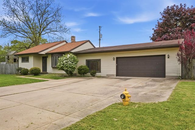 3350 Pearl Drive, Monroe, MI 48162