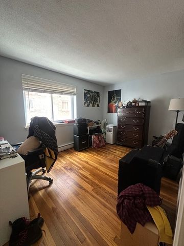365 Faneuil Street 8, Boston, MA 02135