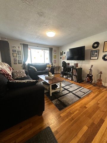 365 Faneuil Street 8, Boston, MA 02135