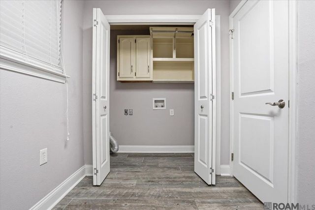 3757 Sessions Dr, Baton Rouge, LA 70816