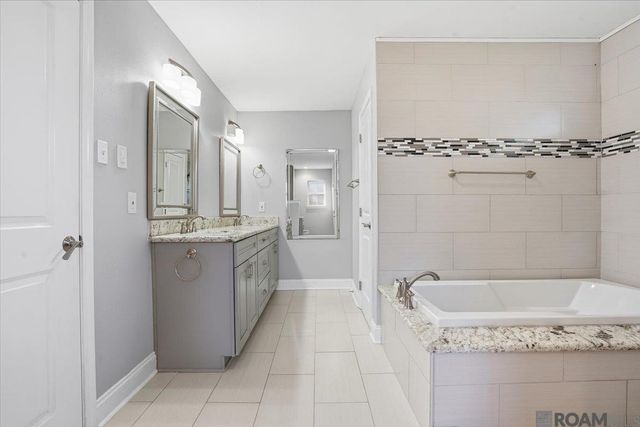 3757 Sessions Dr, Baton Rouge, LA 70816