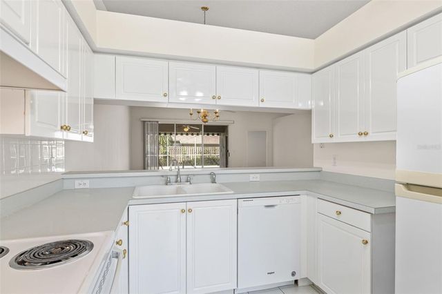 2994 BROOKFIELD LANE, Clearwater, FL 33761