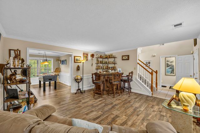 1213 Aldridge Way, Lexington, KY 40515