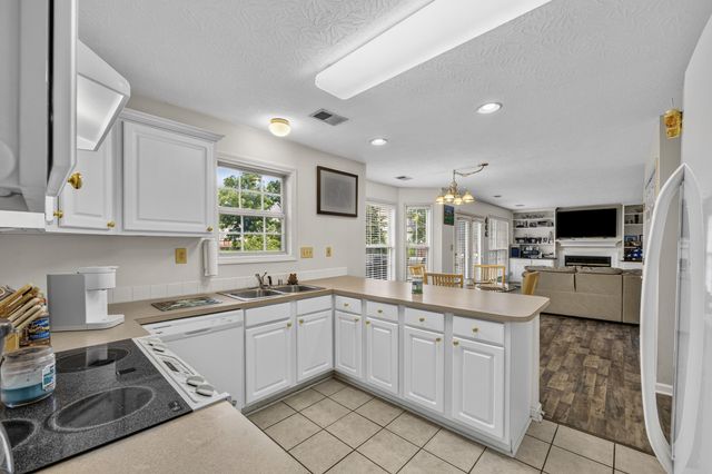 1213 Aldridge Way, Lexington, KY 40515