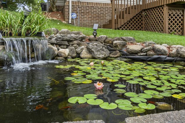 1213 Aldridge Way, Lexington, KY 40515