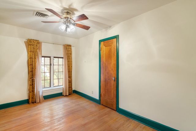 1421 42nd Avenue, Rock Island, IL 61201