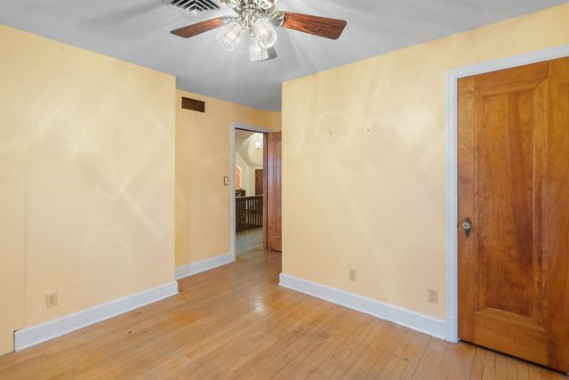 1421 42nd Avenue, Rock Island, IL 61201