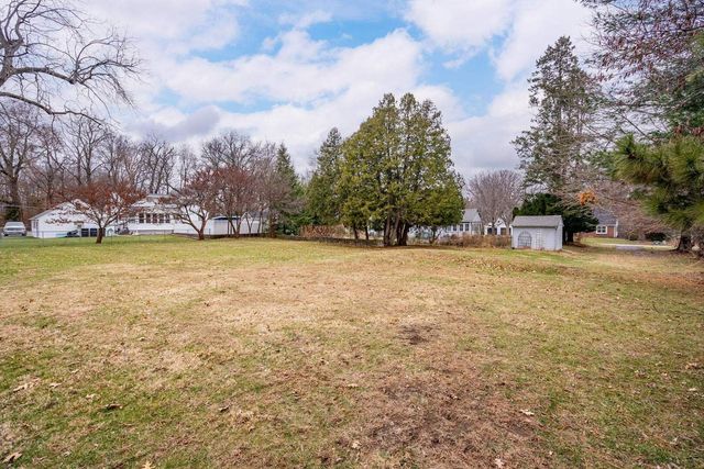 1421 42nd Avenue, Rock Island, IL 61201