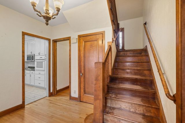 1421 42nd Avenue, Rock Island, IL 61201