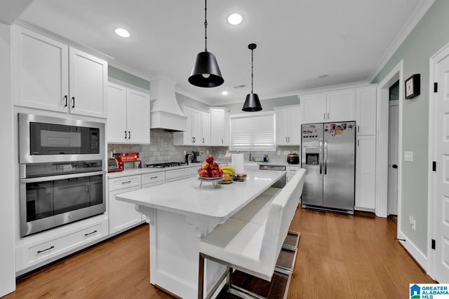 4045 LANGSTON FORD DRIVE, Hoover, AL 35244