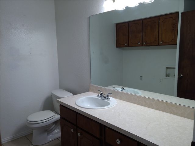 120 Navajo Drive, Keller, TX 76248