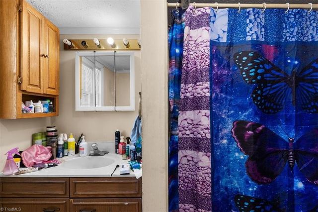 506 Moir Street, Eden, NC 27288