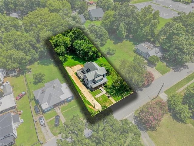 506 Moir Street, Eden, NC 27288