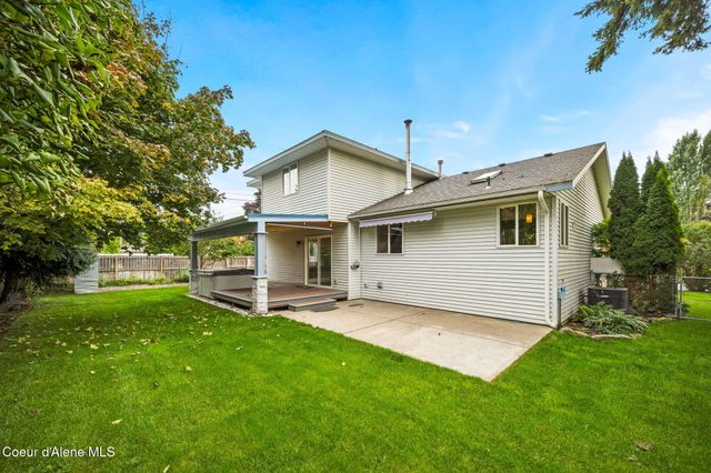 821 W Cheyenne AVE, Hayden, ID 83835