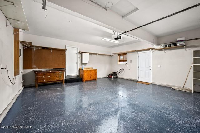 821 W Cheyenne AVE, Hayden, ID 83835
