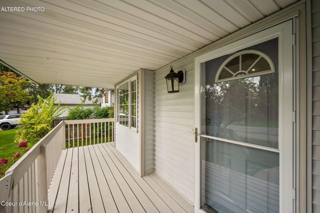 821 W Cheyenne AVE, Hayden, ID 83835
