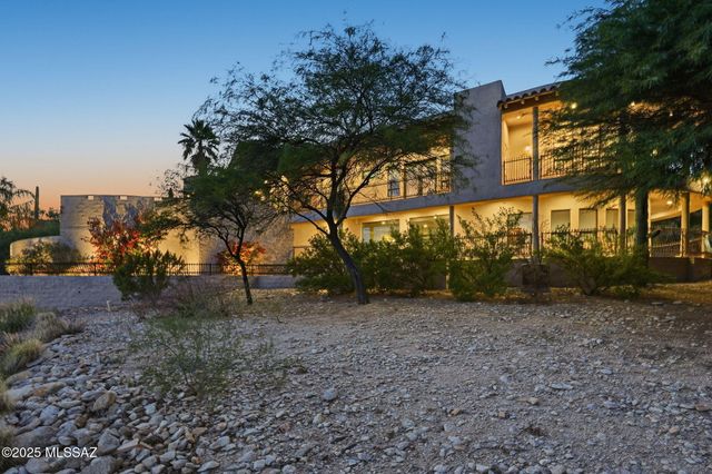 5171 N Hacienda Del Sol Road, Tucson, AZ 85718