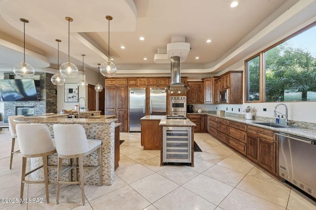 5171 N Hacienda Del Sol Road, Tucson, AZ 85718