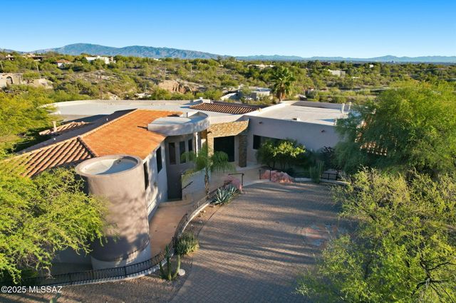 5171 N Hacienda Del Sol Road, Tucson, AZ 85718