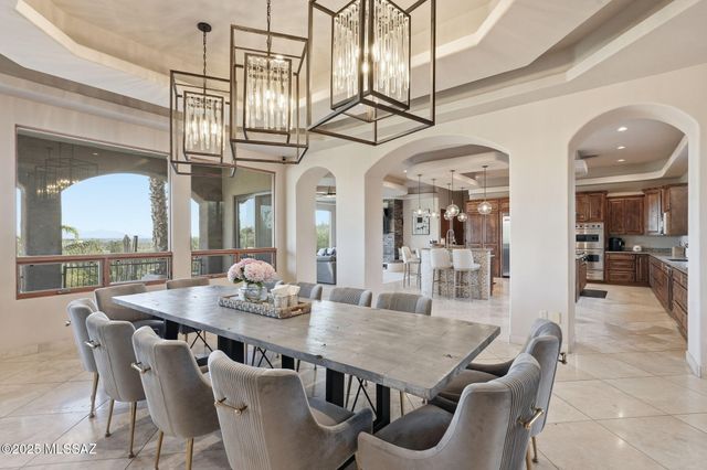 5171 N Hacienda Del Sol Road, Tucson, AZ 85718