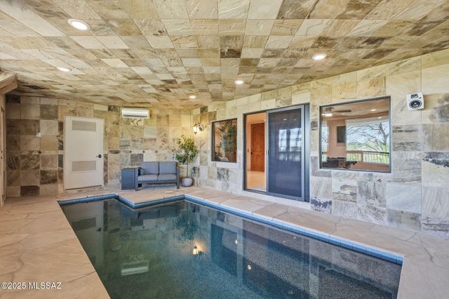 5171 N Hacienda Del Sol Road, Tucson, AZ 85718