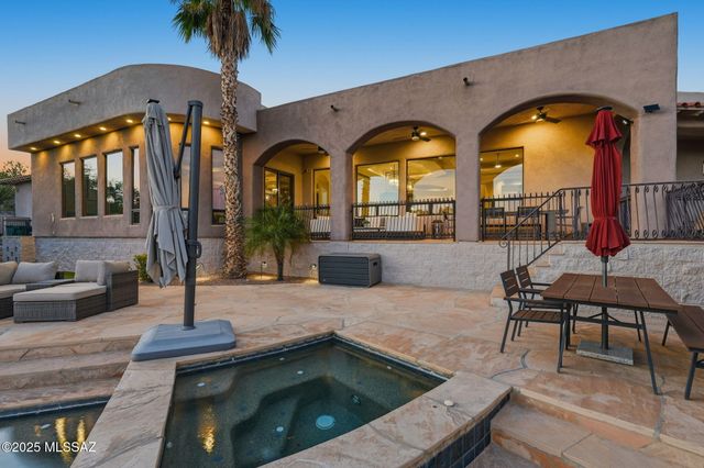 5171 N Hacienda Del Sol Road, Tucson, AZ 85718