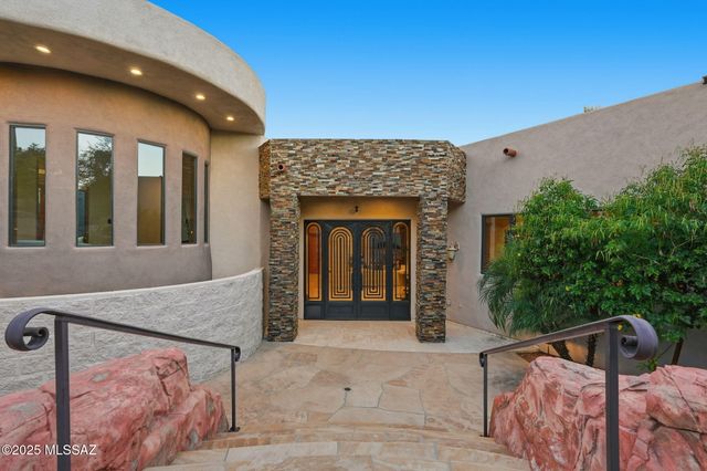 5171 N Hacienda Del Sol Road, Tucson, AZ 85718